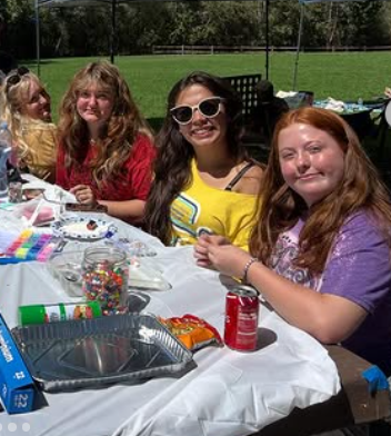 RBV Drama students enjoying a picnic together during a school event